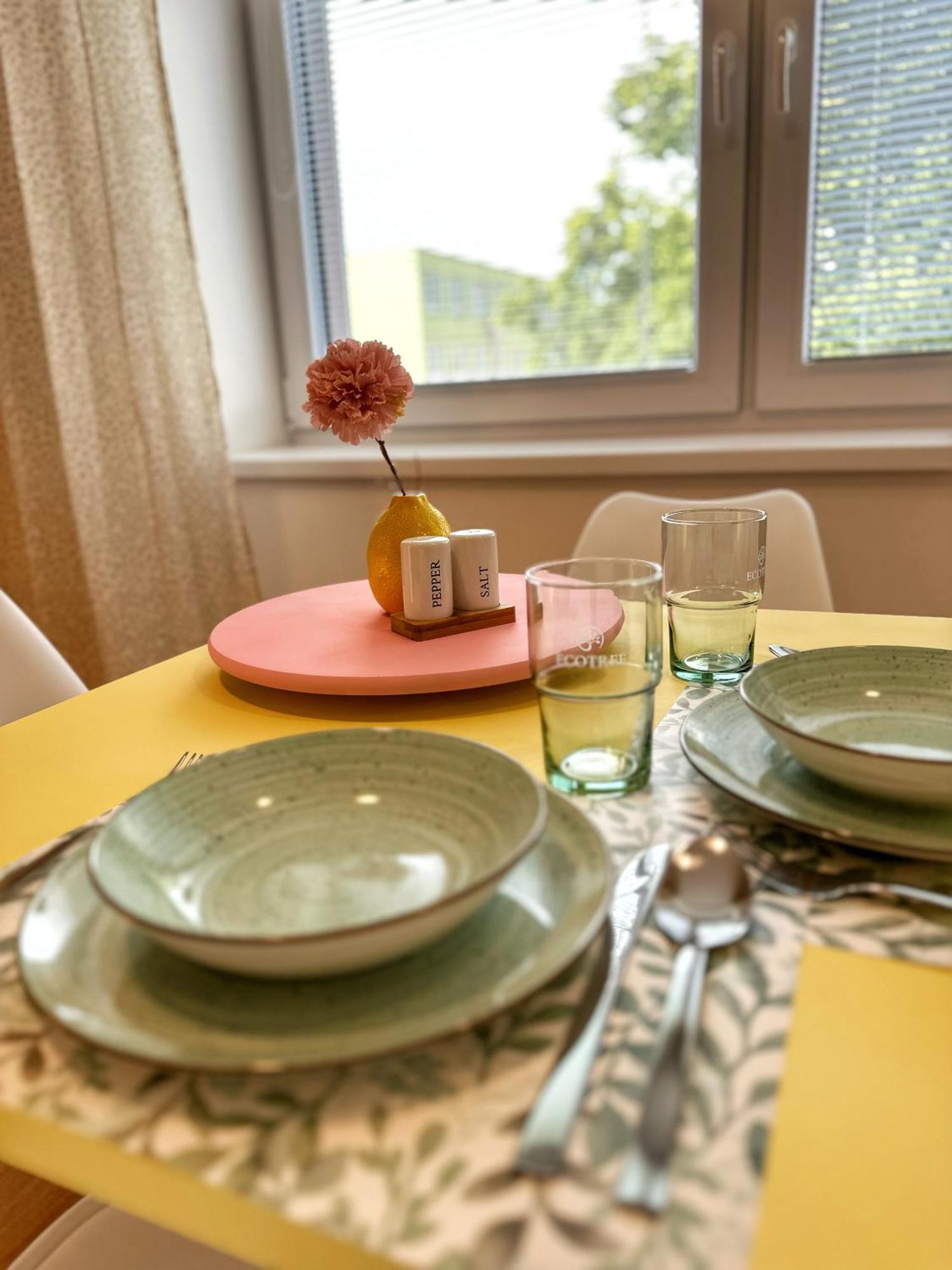 City Apartment I เตร็นชีน ภายนอก รูปภาพ