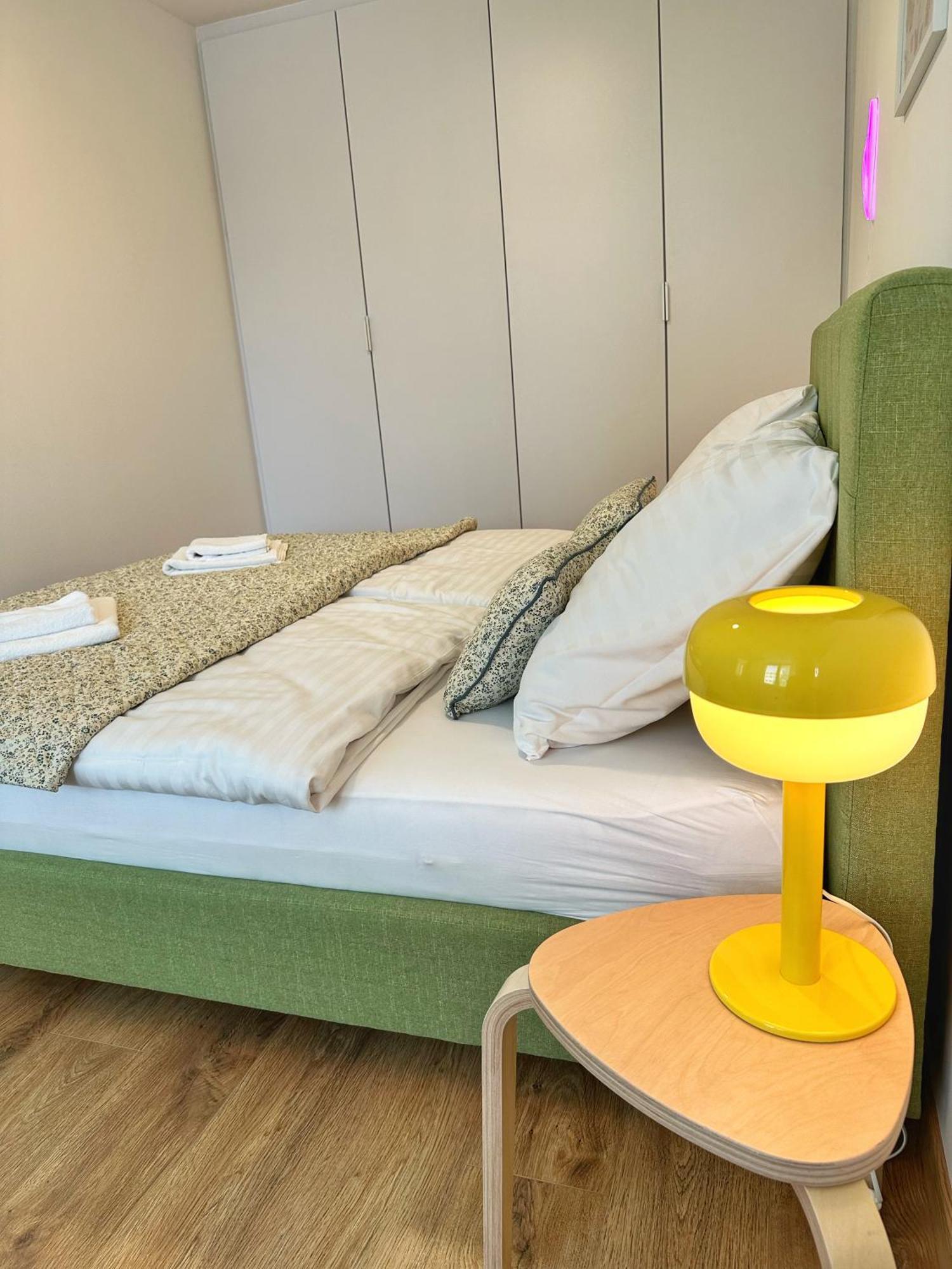 City Apartment I เตร็นชีน ภายนอก รูปภาพ